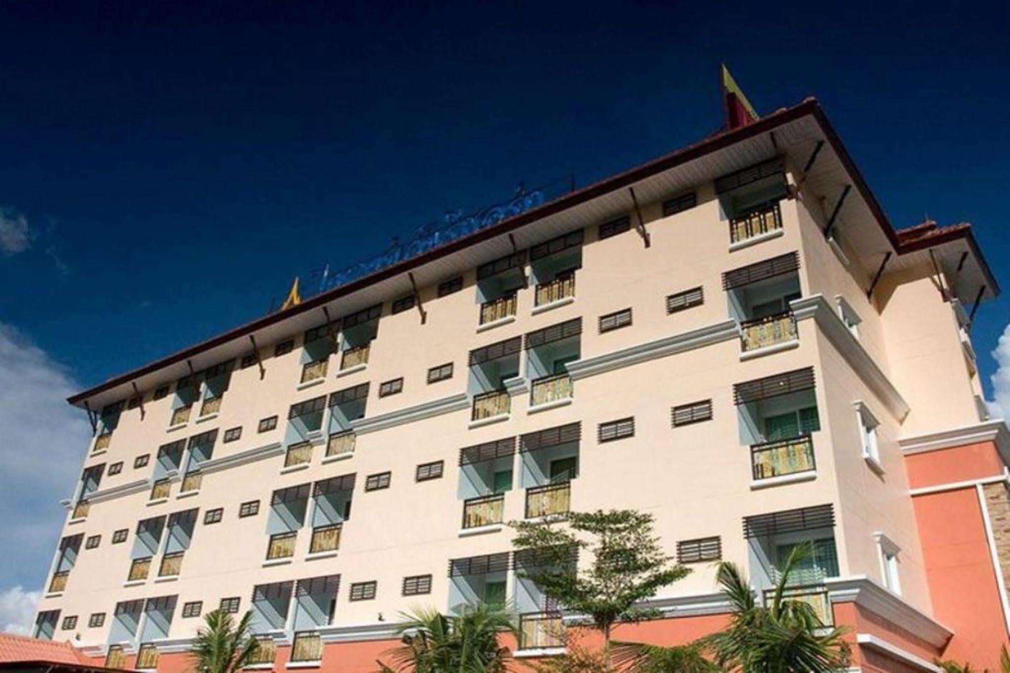 Oyo 280 Thai Garden Resort Bangkok Exteriör bild