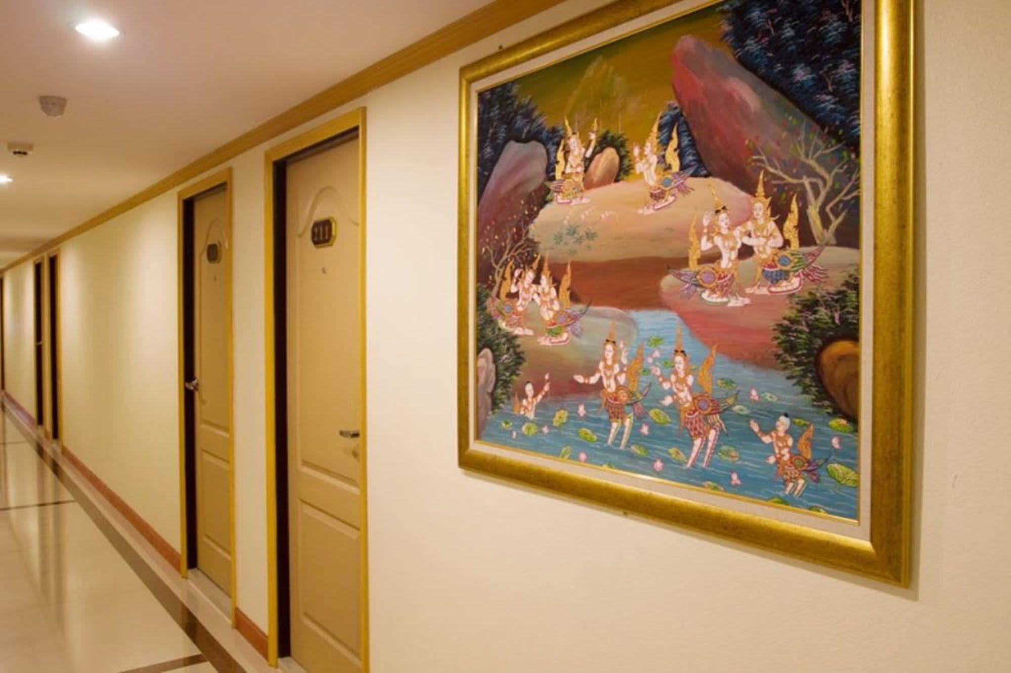 Oyo 280 Thai Garden Resort Bangkok Exteriör bild